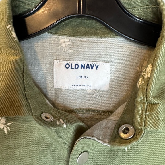 Old Navy children’s SZ L (10-12) utility romper green with white flowers - Picture 5 of 8